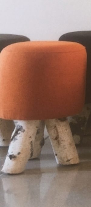 Hocker Filz orange Ausstellungsstück